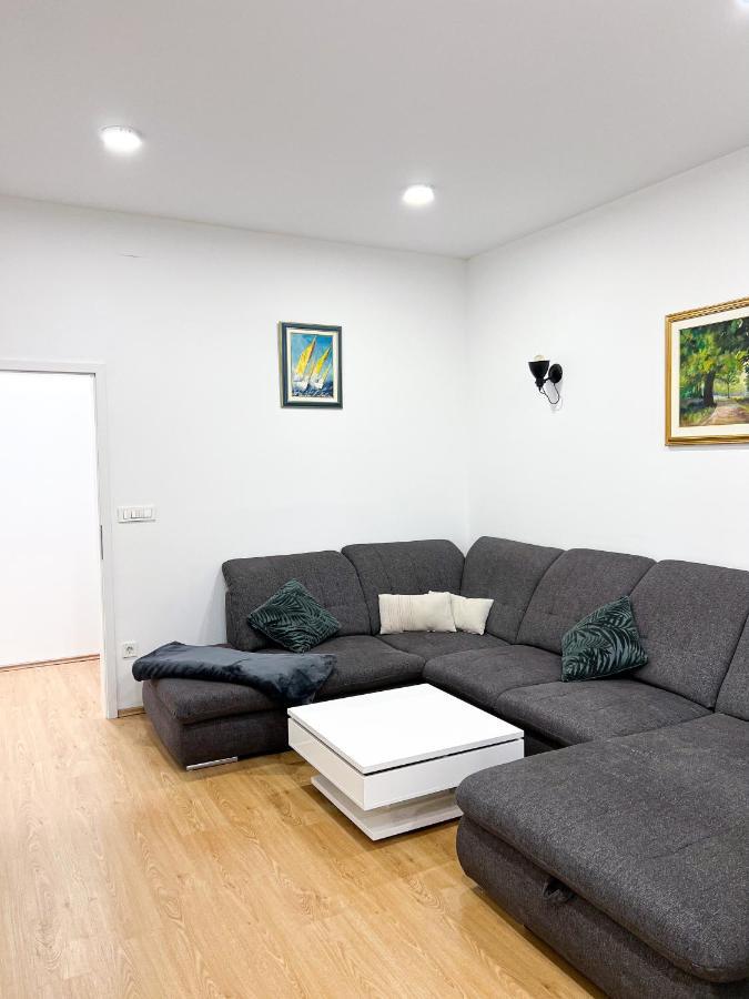 Apartment Vic Любляна Экстерьер фото